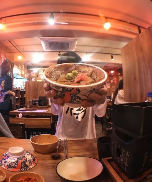 ITZAVIBE(イッザバイブ)の「MIX LOGO T SHIRT - WHITE(Tシャツ/カットソー・レディース・その他・ONE SIZE)」の4枚目の写真