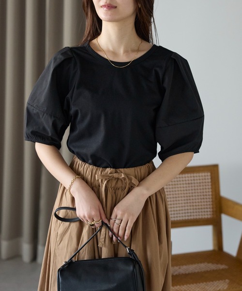 PREFERIR(プレフェリール)の「【体型カバー】コクーンスリーブTシャツ/五分袖・二の腕カバー(Tシャツ/カットソー・レディース・ホワイト/ブラック/ブラウン/チャコールグレー・FREE)」の1枚目の写真