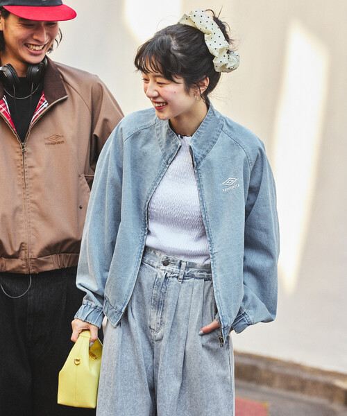 FREAK'S STORE(フリークスストア)の「UMBRO × FREAK'S STORE/アンブロ 別注 DENIM STAND COLLAR BLOUSON/デニム スタンドカラー ブルゾン(デニムジャケット・レディース・ブルー/ブラック/ネイビー・フリ-)」の13枚目の写真