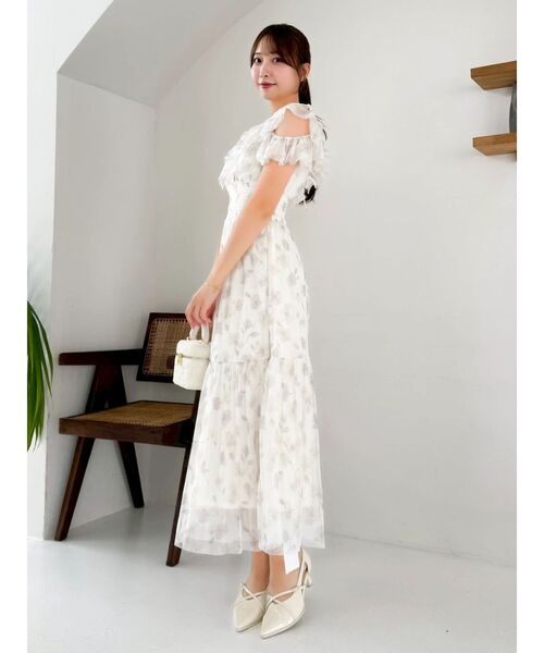 dazzlin（ダズリン）の「チュールフラワーギャザーワンピース