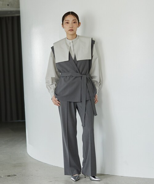 GALLEST（ギャレスト）の「Comfy SET UP｜ストレートフレアパンツ【セットアップ対応／通勤／カセット服／接触冷感／UVカット】（その他パンツ・レディース・ブラック/ダークグレー/キャメル/ライトブルー/グレー系その他6/オリーブ・40/38/36/34）」の12枚目の写真