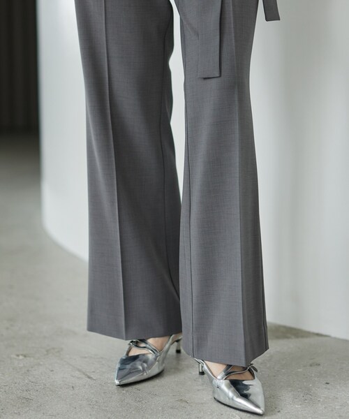 GALLEST(ギャレスト)の「Comfy SET UP|ストレートフレアパンツ【セットアップ対応/通勤/カセット服】(その他パンツ・レディース・ブラック/ダークグレー/キャメル/ライトブルー・40/38/36/34)」の8枚目の写真