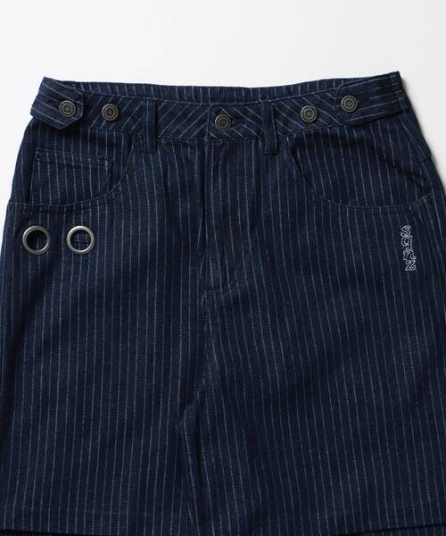 SEQUENZ(シークエンズ)の「※WEB限定 / セットアップ対応 / タックワイドデニムパンツ / sqnz tucked denim pants(その他パンツ・メンズ・ネイビー/ブラック系その他・LARGE/MEDIUM/SMALL)」の14枚目の写真