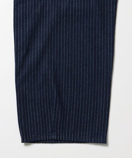 SEQUENZ(シークエンズ)の「※WEB限定 / セットアップ対応 / タックワイドデニムパンツ / sqnz tucked denim pants(その他パンツ・メンズ・ネイビー/ブラック系その他・LARGE/MEDIUM/SMALL)」の19枚目の写真