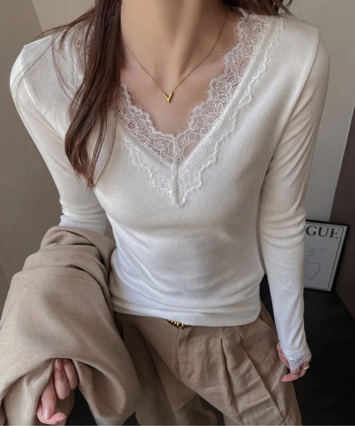 yuue' ( wear )(ユーイ)の「Vネックレース付きリブロングTシャツ(Tシャツ/カットソー・レディース・ホワイト/ブラック・FREE)」の14枚目の写真