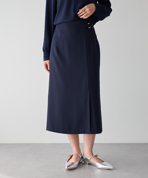 YECCA VECCA（イェッカヴェッカ）の「サイドベルトナロースカート（スカート・レディース・イエロー/ネイビー/アイボリー・S/M）」の2枚目の写真