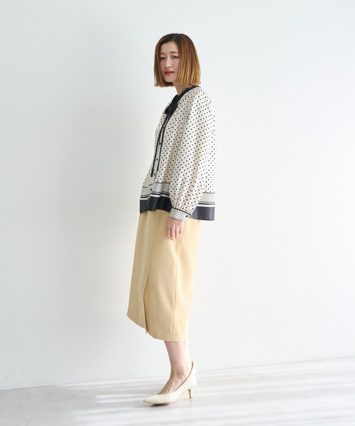 YECCA VECCA（イェッカヴェッカ）の「サイドベルトナロースカート（スカート・レディース・イエロー/ネイビー/アイボリー・S/M）」の12枚目の写真