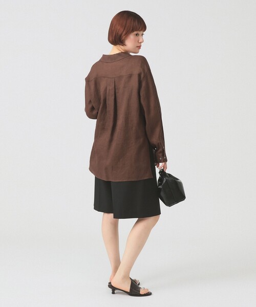 Ray BEAMS（レイビームス）の「【7/31再値下げ】リネン スキッパー シャツ     26SS  日除け 紫外線対策 冷房対策 洗える 夏コーデ レジャー 麻（シャツ/ブラウス・レディース・サックスブルー/ダークブラウン/ピンク・ONE SIZE）」の6枚目の写真