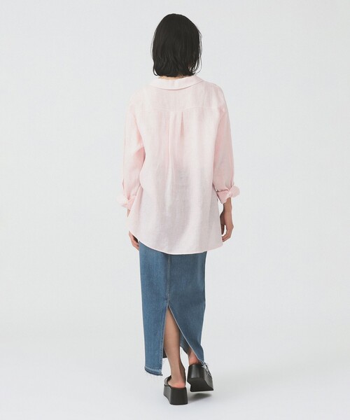Ray BEAMS（レイビームス）の「【7/31再値下げ】リネン スキッパー シャツ     26SS  日除け 紫外線対策 冷房対策 洗える 夏コーデ レジャー 麻（シャツ/ブラウス・レディース・サックスブルー/ダークブラウン/ピンク・ONE SIZE）」の11枚目の写真