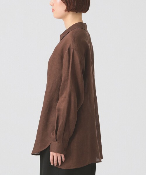 Ray BEAMS（レイビームス）の「【7/31再値下げ】リネン スキッパー シャツ     26SS  日除け 紫外線対策 冷房対策 洗える 夏コーデ レジャー 麻（シャツ/ブラウス・レディース・サックスブルー/ダークブラウン/ピンク・ONE SIZE）」の17枚目の写真