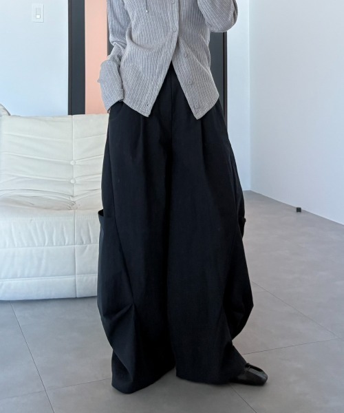 Aunt Marie's(アントマリーズ)の「サイドタックワイドパンツ(その他パンツ・レディース・ネイビー/ライトグレー/ブラウン/ブラック/ピンク・FREE/MT)」の22枚目の写真