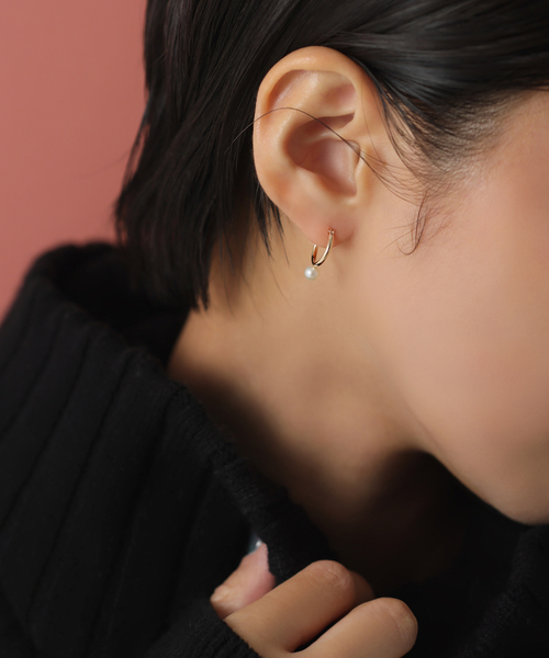 WEB限定》パールフープピアスM K10（両耳）（ピアス（両耳用