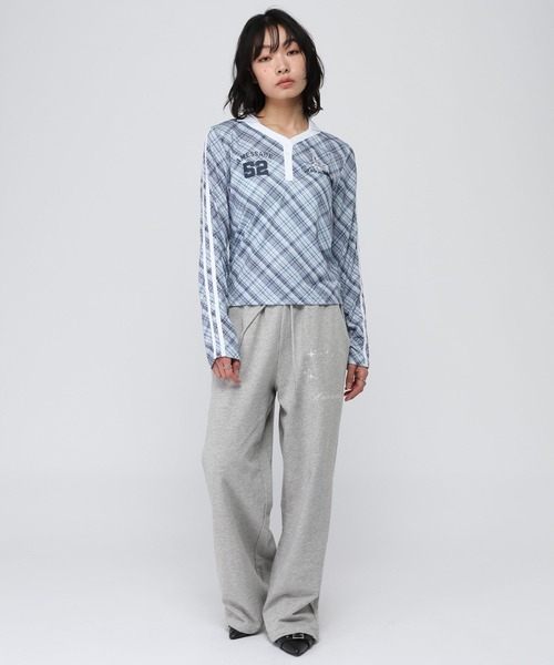 AMESWORLDWIDE(アメスワールドワイド)の「【UNISEX】AMES WORLDWIDE /52HOTFIXパンツ(スウェットパンツ・レディース・グレー/ブルー・SMALL)」の9枚目の写真