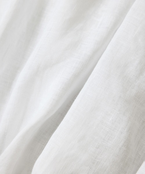 SALON adam et rope'(サロン アダム エ ロペ)の「【WEB限定】ヨーロピアンリネンドロストギャザーブラウス(シャツ/ブラウス・レディース・チャコールグレー/ブルー系その他4/ホワイト・FREE)」の20枚目の写真