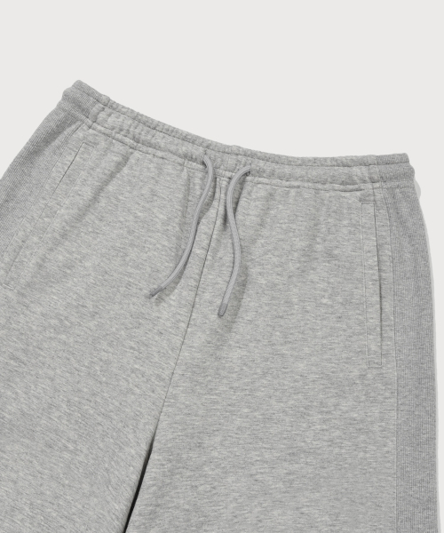 COVERNAT（カバーナット）の「ウィメンズスウェットショーツメランジグレー（その他パンツ・レディース・その他・WS/WM/LARGE）」の9枚目の写真