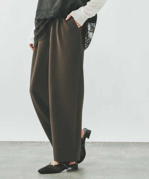 GLOBAL WORK（グローバルワーク）の「イージーケアストレッチ/ワイドパンツ/634307（その他パンツ・レディース・チャコールグレー/ライトベージュ/ブラック/ブラウン・MEDIUM/SMALL/LARGE）」の16枚目の写真