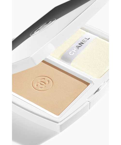CHANEL（シャネル）の「エクラ プルミエ コンパクト パウダリー ファンデーション（肌悩みをカバーし、長時間続く明るい仕上がり）（ファンデーション・レディース・BR12/B30/BD21/BD01/B20/B10/BR22・FREE）」の11枚目の写真