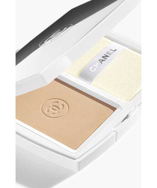 CHANEL（シャネル）の「エクラ プルミエ コンパクト パウダリー ファンデーション（肌悩みをカバーし、長時間続く明るい仕上がり）（ファンデーション・レディース・BR12/B30/BD21/BD01/B20/B10/BR22・FREE）」の14枚目の写真