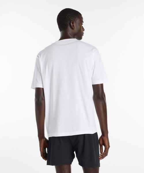 NEW BALANCE(ニューバランス)の「リフレクティブTシャツ(Tシャツ/カットソー・メンズ・ホワイト/ブラック・SMALL/MEDIUM/LARGE/X-LARGE/XX-LARGE)」の4枚目の写真