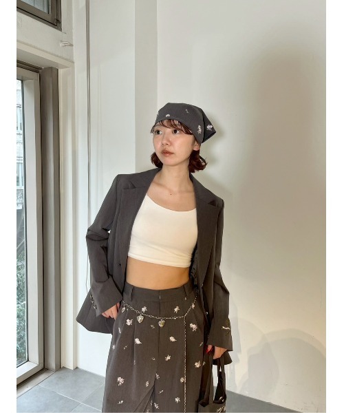 LILY BROWN（リリーブラウン）の「【LILY BROWN×KEITA MARUYAMA】エンブロイダリートライアングルスカーフ（バンダナ/スカーフ・レディース・ネイビー/グレー・F）」の10枚目の写真