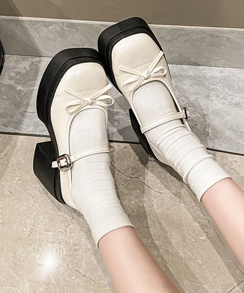 Miniministore(ミニミニストア)の「メアリージェーンパンプス 厚底ローファー(ローファー・レディース・アイボリー/ブラック/ブラウン/シルバー・24.0cm/23.0cm/24.5cm/23.5cm/22.5cm)」の11枚目の写真