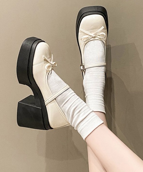 Miniministore(ミニミニストア)の「メアリージェーンパンプス 厚底ローファー(ローファー・レディース・アイボリー/ブラック/ブラウン/シルバー・24.0cm/23.0cm/24.5cm/23.5cm/22.5cm)」の10枚目の写真