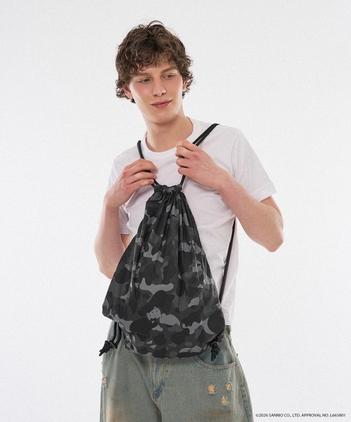 WISH FOR EVER（ウィッシュフォーエバー）の「【 3color 】A LOT OF“HELLO KITTY”KNAPSACK（バックパック/リュック・メンズ・ブラック/グレー/ピンク・FREE）」の4枚目の写真