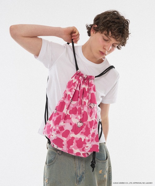WISH FOR EVER（ウィッシュフォーエバー）の「【 3color 】A LOT OF“HELLO KITTY”KNAPSACK（バックパック/リュック・メンズ・ブラック/グレー/ピンク・FREE）」の6枚目の写真