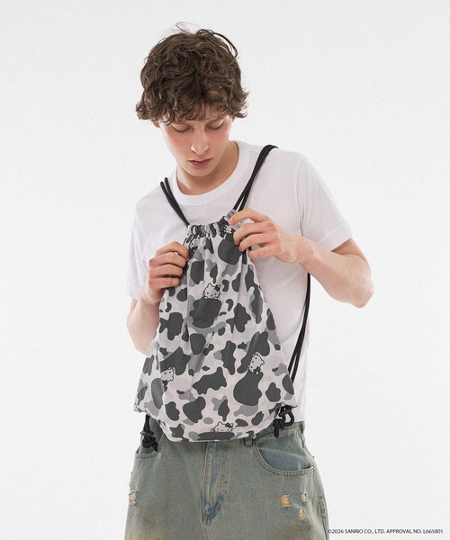 WISH FOR EVER（ウィッシュフォーエバー）の「【 3color 】A LOT OF“HELLO KITTY”KNAPSACK（バックパック/リュック・メンズ・ブラック/グレー/ピンク・FREE）」の5枚目の写真