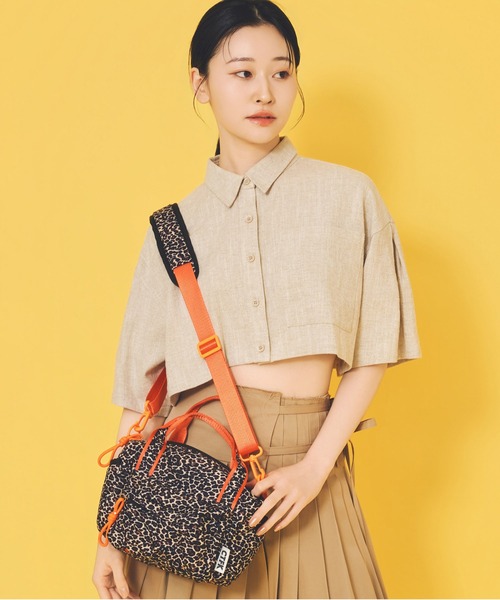 CONTROL FREAK / CTFK(コントロールフリーク)の「CONTROL FREAK / CTFK(コントロールフリーク)【TRAVEL BAG Series】≪撥水≫ダッフルバッグ S(ショルダーバッグ・レディース・ブラック/ベージュ/シルバー/レオパード/チェック・FREE)」の5枚目の写真