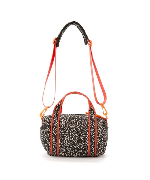 CONTROL FREAK / CTFK(コントロールフリーク)の「CONTROL FREAK / CTFK(コントロールフリーク)【TRAVEL BAG Series】≪撥水≫ダッフルバッグ S(ショルダーバッグ・レディース・ブラック/ベージュ/シルバー/レオパード/チェック・FREE)」の7枚目の写真