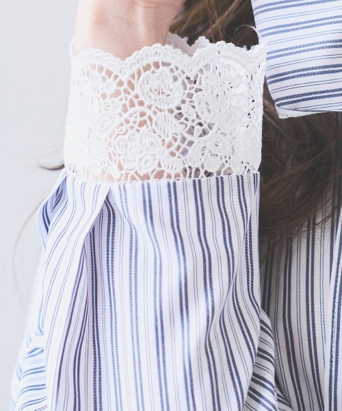 SWINGLE（スウィングル）の「【3/6(Fri)発売】カフスレースボウタイブラウス（シャツ/ブラウス・レディース・サックスブルー/ブルー系その他4/オフホワイト・FREE）」の4枚目の写真