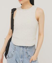 KBF（ケイビーエフ）の「クロップドタンクトップ（タンクトップ）」