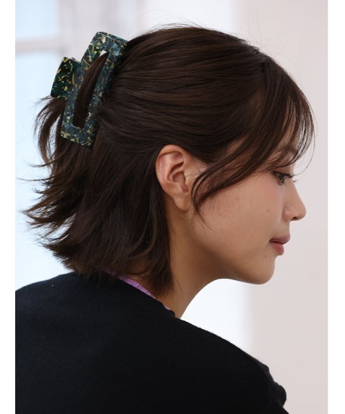 Edit Sheen（エディットシーン）の「ミックスカラーヘアクリップ（ヘアゴム・レディース・グリーン/ブラウン/オフホワイト・FREE）」の4枚目の写真