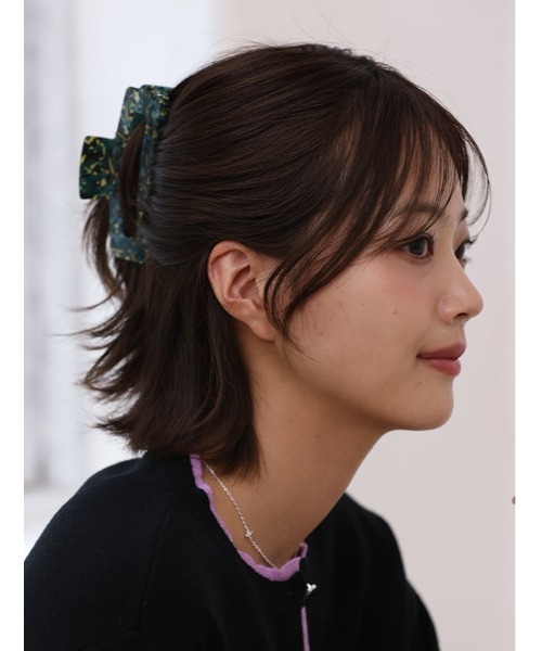 Edit Sheen（エディットシーン）の「ミックスカラーヘアクリップ（ヘアゴム・レディース・グリーン/ブラウン/オフホワイト・FREE）」の5枚目の写真