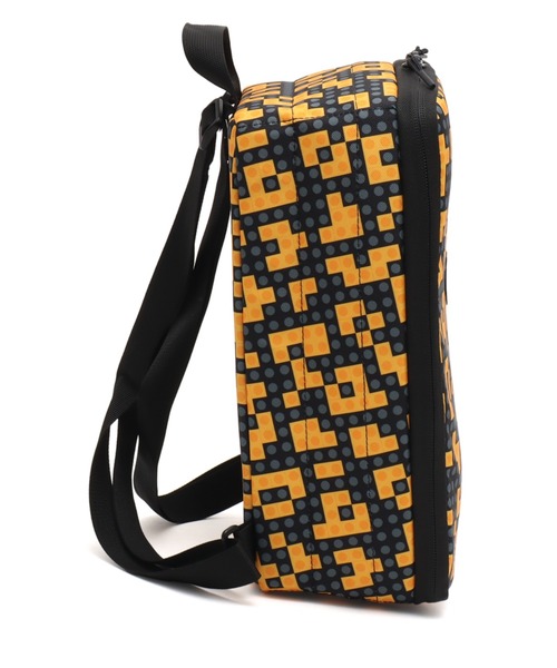 NIKE(ナイキ)の「NIKE X LEGO COL SHOEBOX BAG / ナイキ X レゴ COL シューズボックス バッグ 【SP】(ショルダーバッグ・メンズ・イエロー・ONE SIZE)」の3枚目の写真