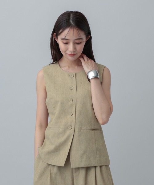 GLOBAL WORK（グローバルワーク）の「MATINEE LINE/リネンライク/ジレ/646657（ベスト・レディース・ベージュ/チェック/ブラウン系その他・MEDIUM/LARGE）」の15枚目の写真