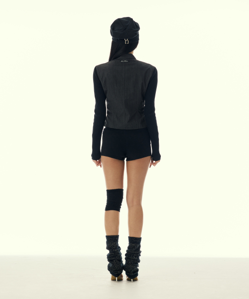 GILAARCHIVE（ギラアーカイブ）の「SHIRRING NYLON STRING JACKET_BLACK（ナイロンジャケット・レディース・その他・MEDIUM/SMALL）」の3枚目の写真