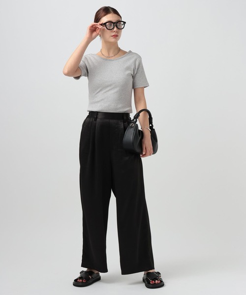 BAYFLOW(ベイフロー)の「バックオープンボーダーTシャツ(Tシャツ/カットソー・レディース・グレー/ブラック/レッド・FREE)」の9枚目の写真