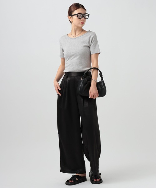 BAYFLOW(ベイフロー)の「バックオープンボーダーTシャツ(Tシャツ/カットソー・レディース・グレー/ブラック/レッド・FREE)」の10枚目の写真