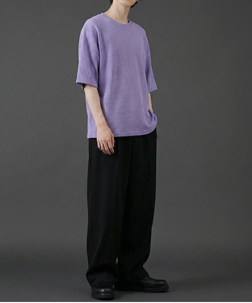 revertical(リバーティカル)の「ワッフル素材 オーバーサイズ クルーネック 半袖Tシャツ(Tシャツ/カットソー・メンズ・グリーン/ラベンダー/ブルー/LT.Gray・LARGE/MEDIUM)」の11枚目の写真