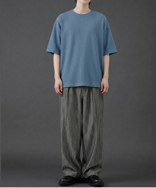 revertical(リバーティカル)の「ワッフル素材 オーバーサイズ クルーネック 半袖Tシャツ(Tシャツ/カットソー・メンズ・グリーン/ラベンダー/ブルー/LT.Gray・LARGE/MEDIUM)」の16枚目の写真