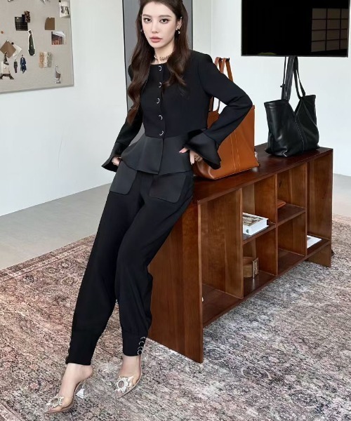 Lana821（ラナハニー）の「ペプラムトップス×パンツ セットアップ（セットアップ・レディース・ブラック・S/M）」の16枚目の写真