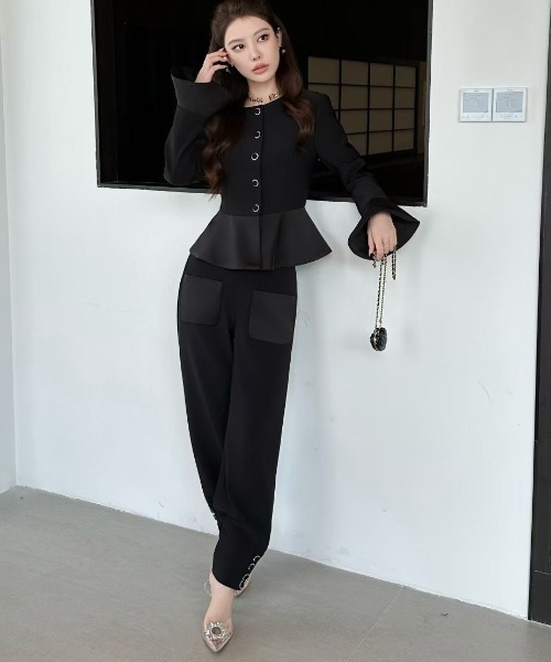 Lana821（ラナハニー）の「ペプラムトップス×パンツ セットアップ（セットアップ・レディース・ブラック・S/M）」の8枚目の写真
