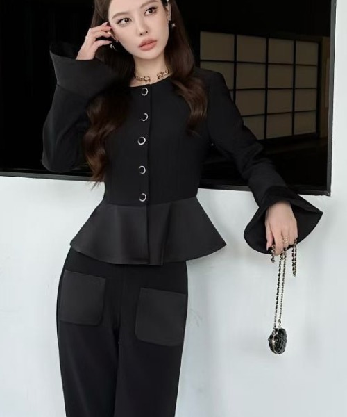 Lana821（ラナハニー）の「ペプラムトップス×パンツ セットアップ（セットアップ・レディース・ブラック・S/M）」の9枚目の写真