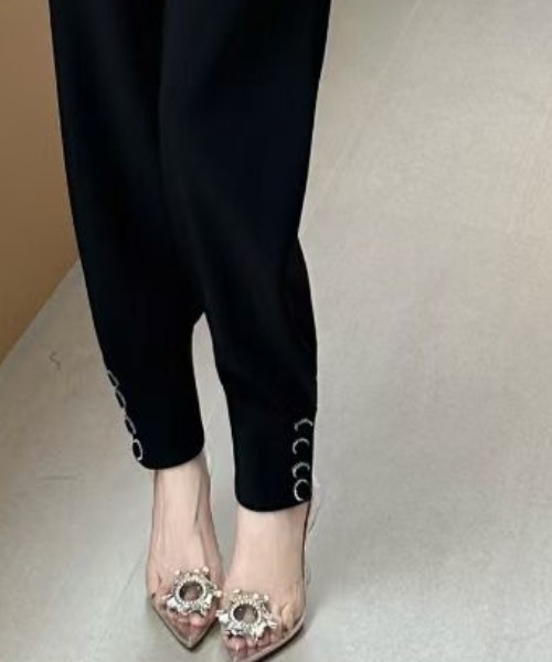 Lana821（ラナハニー）の「ペプラムトップス×パンツ セットアップ（セットアップ・レディース・ブラック・S/M）」の5枚目の写真