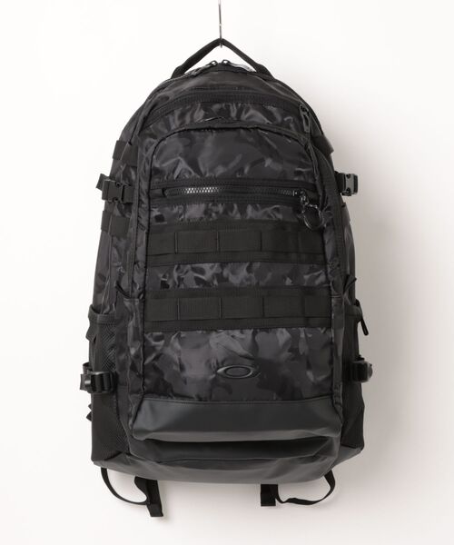 OAKLEY(オークリー)の「OAKLEY/オークリー バックパック ENHANCE LT BACKPACK L 9.0 FOS902149(バックパック/リュック・メンズ・ブラック系その他/ブラック・FREE)」の11枚目の写真