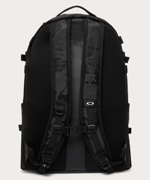 OAKLEY(オークリー)の「OAKLEY/オークリー バックパック ENHANCE LT BACKPACK L 9.0 FOS902149(バックパック/リュック・メンズ・ブラック系その他/ブラック・FREE)」の8枚目の写真