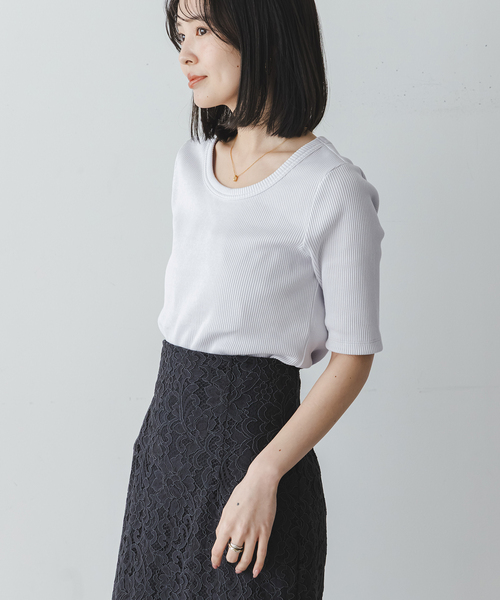Noble(ノーブル)の「《追加》ULTIMAコットンラウンドネックT(Tシャツ/カットソー・レディース・ブラック/ライトグレー/ピンク/ホワイト・FREE)」の22枚目の写真