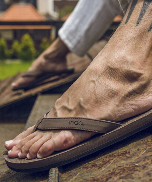 Firsthand(ファーストハンド)の「Indosole/インドソール ESSNTLS FLIP FLOPS / エッセンシャルフリップフロップ / ビーチサンダル(サンダル・メンズ・ブラウン/ブルー/ブラック/ベージュ/グリーン・8.5/8/9)」の3枚目の写真
